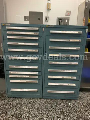 Lot of 2 metal cabinets