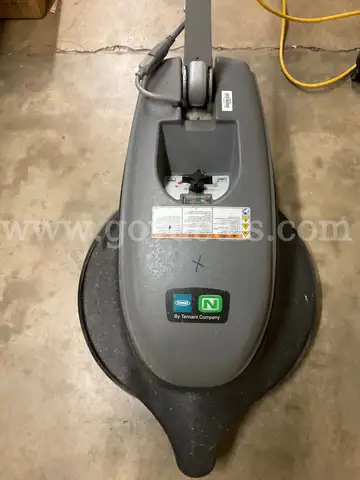 Tennant BR-2000-DC Dust Control Burnisher