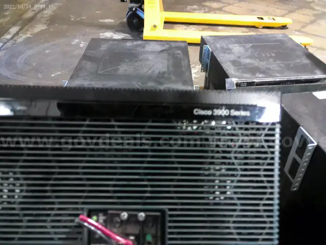 Cisco Catalyst 3900 Series (10 UNITS)