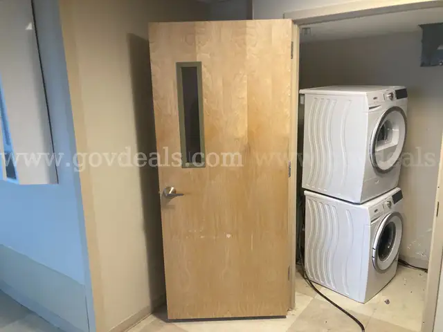 Summit Washer/Dryer set