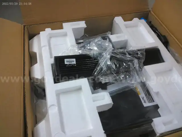 APC SMART X48V Battery Pack - NEW IN BOX