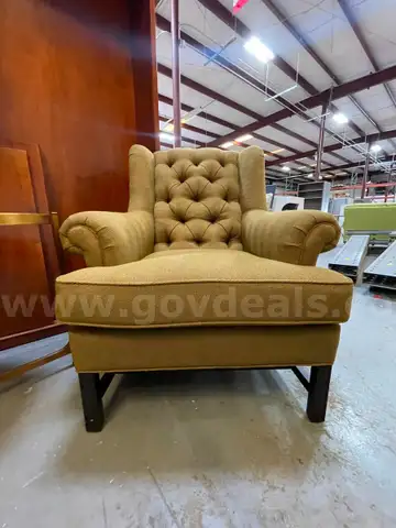 3 PCS. TRADITIONAL LOUNGE WITH DIA END TABLE- HIGH END ...