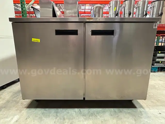 48&#x22; W Undercounter Refrigerator w/ (2) Sections &#x26; (2) Doors, 115v