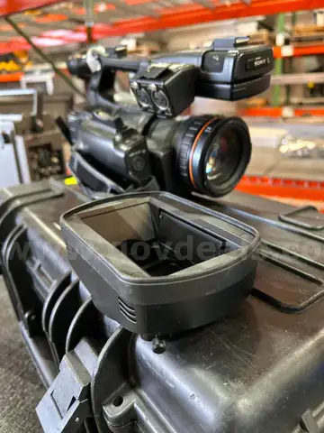 Sony PMW-EX1R -Camcorder &#x26; BONUS ACCESSORIES INCLUDED