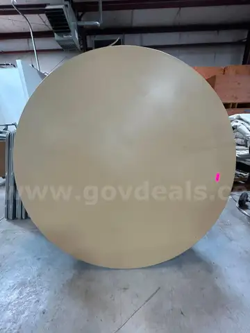 [1 LOT OF 16 ] 72&#x22; ROUND BANQUET LIGHT WEIGHT FOLDING  TAN TABLES