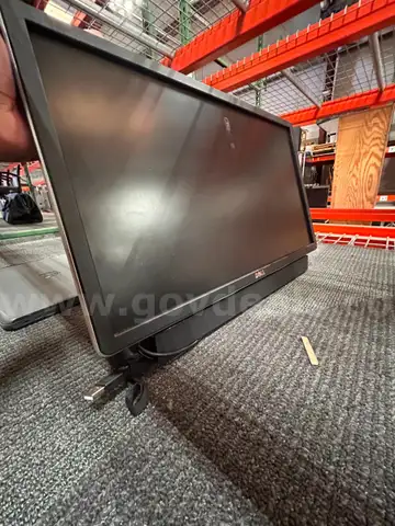 [2] PALLETS OF DELL MONITORS -QUANTITY :50