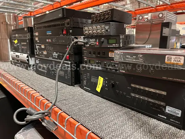 1 HUGE LOT OF COMMERICAL POWER SERVERS  ] OVER 20 VERIOUS TYPES