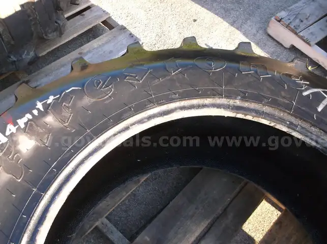 Firestone Tractor / Loader Tire