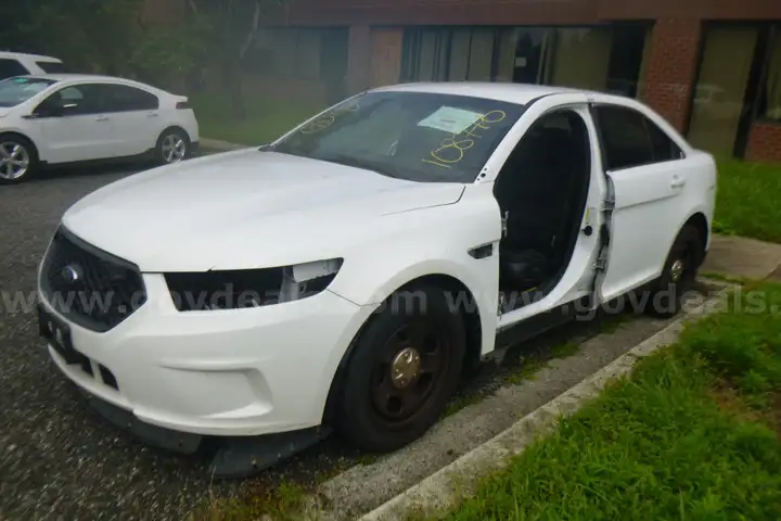 2019 Ford Taurus