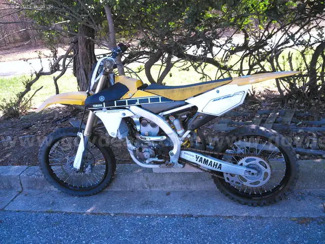 2016 Yamaha YZ250F Dirt Bike  - No Key, No Title