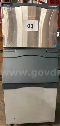 ICE MACHINES