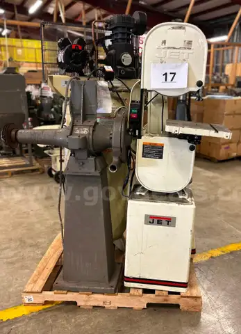 WELDING EQUIPMENT