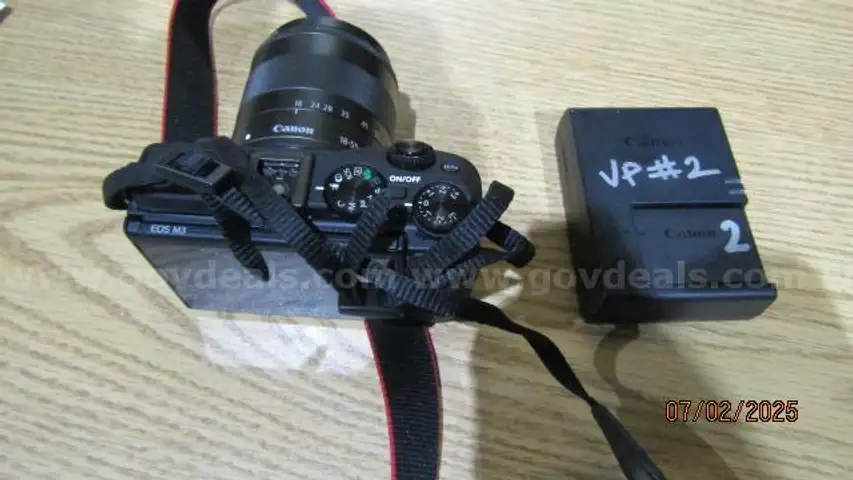 Digital camera