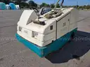 TENNANT 7400 Industrial Ride-On Scrubber