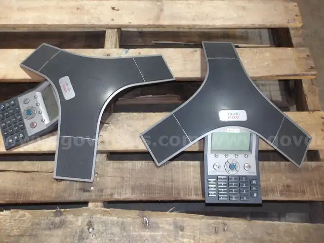 2 CISCO IP CONFERENCE STATION MODEL 7937