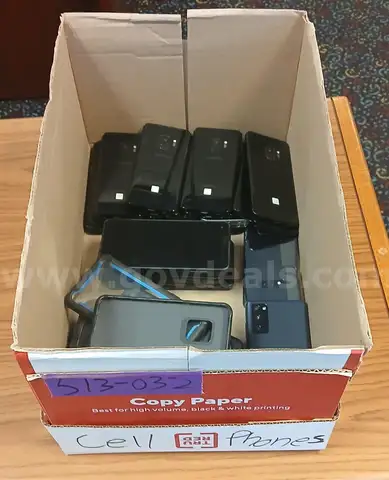 Lot of (43) Smart Phones &#x26; Cases
