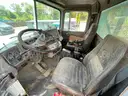 2001 Mack RD690S