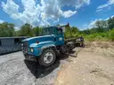 2001 Mack RD690S