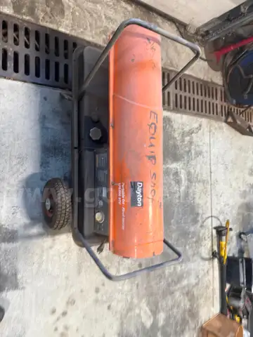 Drayton 3VE51 Portable Oil-Fired Heater. 170,000 BTU