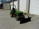 Green 1992 John Deere Tractor Model 855