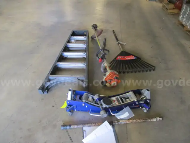 Tools, various (POLICE CONFISCATED)