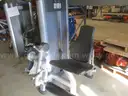 LIFE FITNESS STRENGTH MACHINE LEG EXTENSION (SURPLUS)