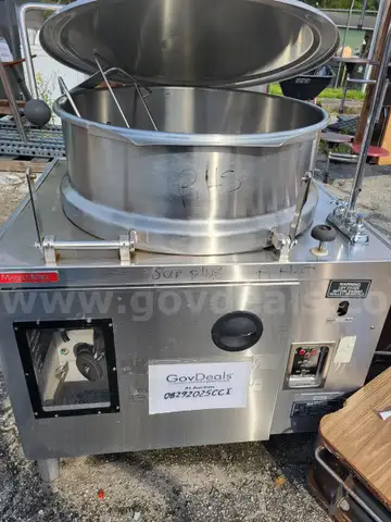 Market Forge MT - 40 Tilting  Kettle