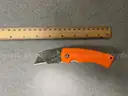 7 Knives and 1 Boxcutter