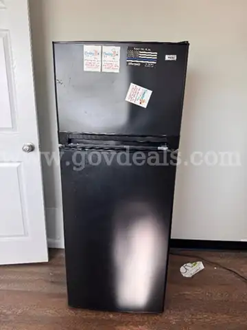 Haier Mini Fridge