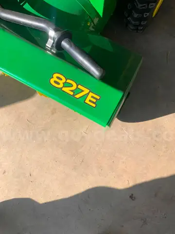 John Deere Snow Blower