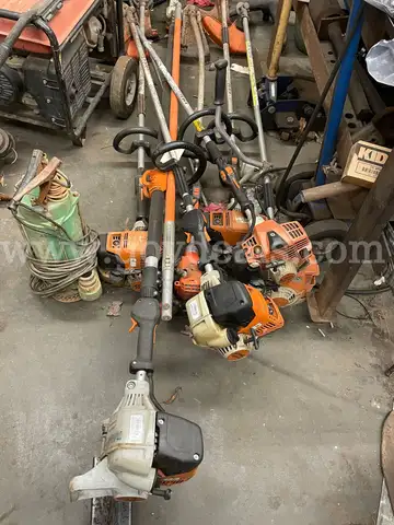 LOT OF WEED WACKERS PARTS ONLY