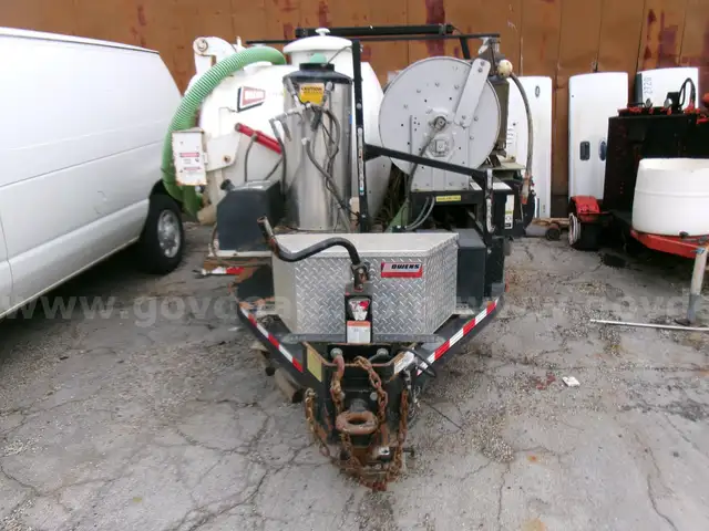 UNIT 2960 VAC TRAILOR