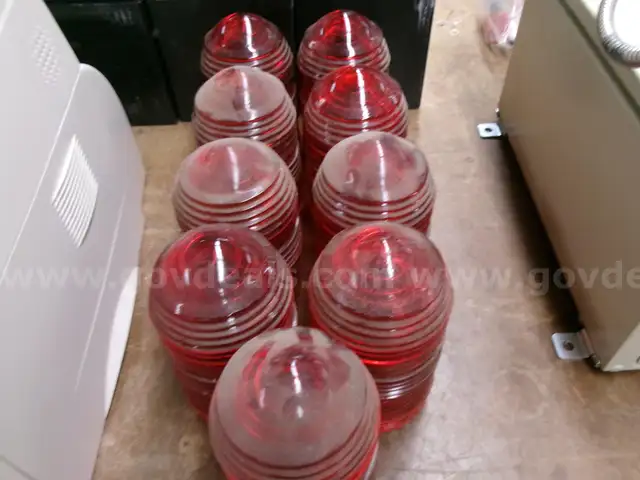 GLASS GLOBES AND GLASS RINGS