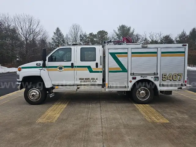 2007 Cheverolet Top-Kick 5500 4x4 4 Door Utility / Mini Pumper