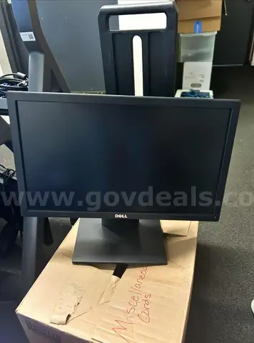 Dell Monitors Lot of 15