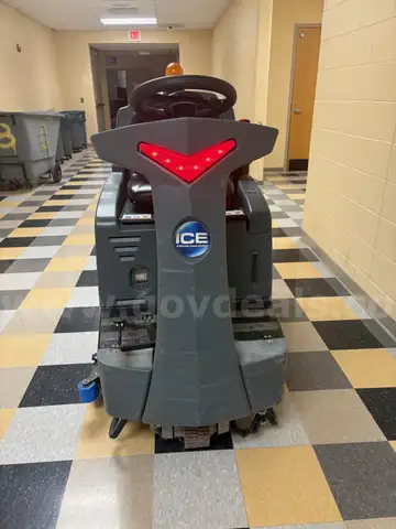 ICE RS26 26" Riding Auto-Scrubber