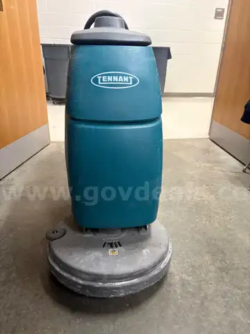 Tennant T3 Walk Behind Scrubber
