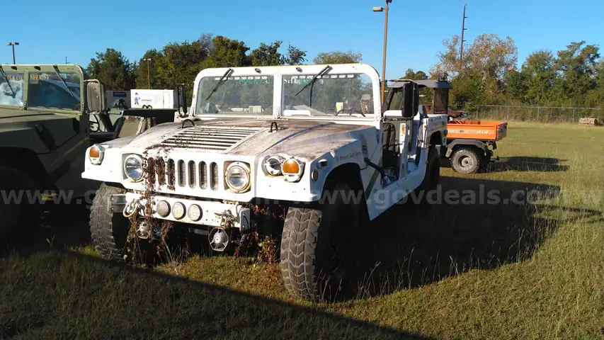 1987 Hummer Military H1