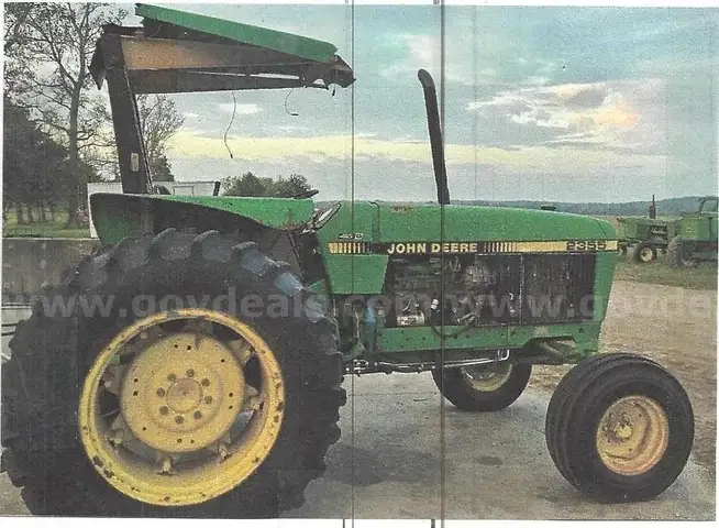 John Deere 2355