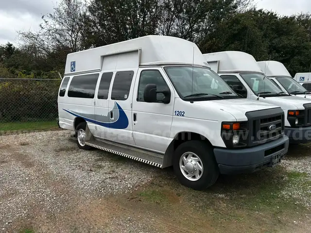 2013 Ford Econoline with Wheelchair Lift