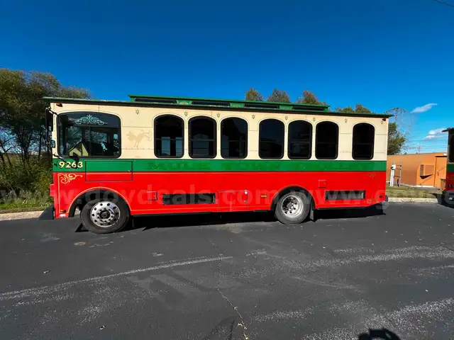 2014 Freightliner MB Chassis Trolley with Wheelchair Lift
