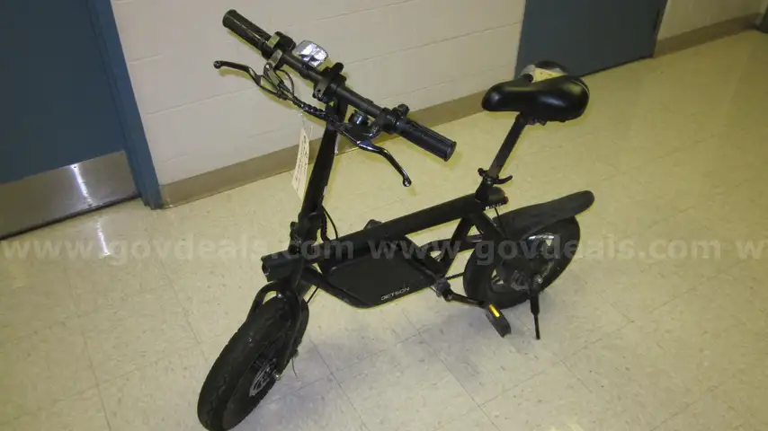Jetson Atlas Compact Fat Tire Electric Bike