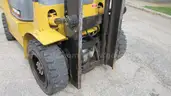 2001 Caterpillar GP30K Forklift 6,000 Pound Capacity LP Gas