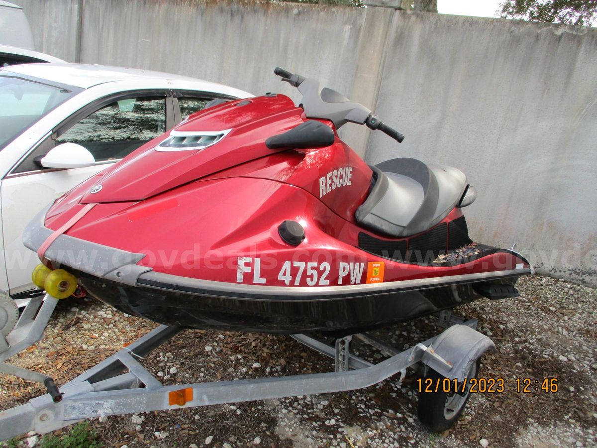 2014 VX CRUISER - JETSKI | GovDeals