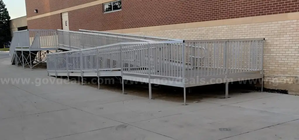 Aluminum Ramp, Platform , and Stairs