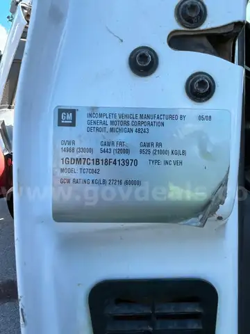 2008 GMC C7C042