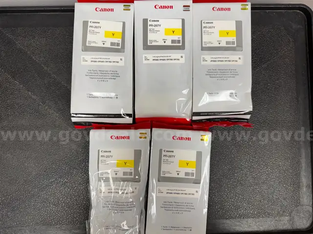 Lot of 5 genuine Canon PFI-207Y 300 mL Yellow ink cartridges