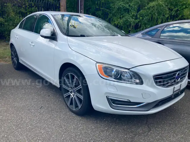 2018 Volvo S60 - CLEAR TITLE, NO KEY, MILES UNKNOWN