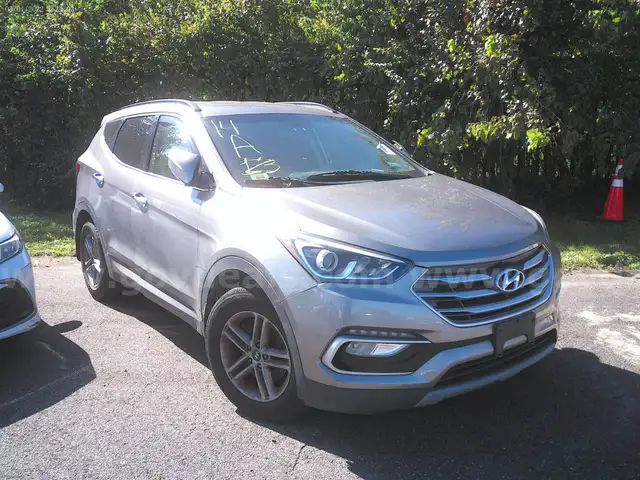 2018 Hyundai Santa Fe-CLEAR TITLE, NO KEY, MILES UNKNOWN