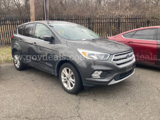 2019 Ford Escape - CLEAR TITLE - NO KEY - MILES UNKNOWN